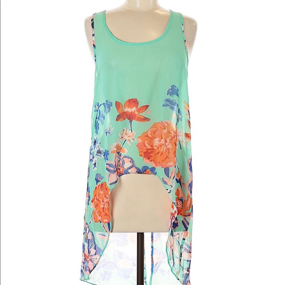 Millau Top NWT